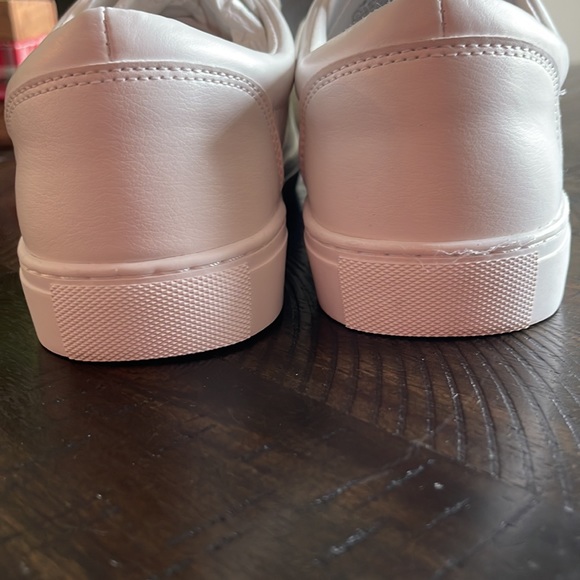 J Crew Factory Sneakers (runs large) - Picture 4 of 8